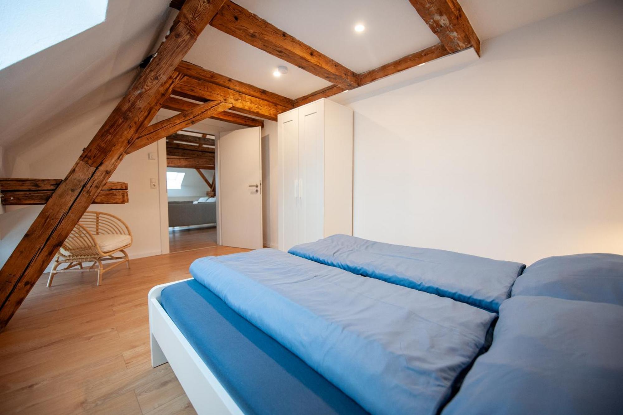 Schlossberg - Ferienwohnung Im Herzen Von 泽尔布 外观 照片